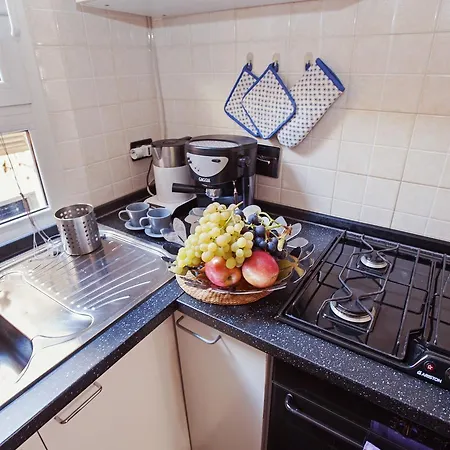 Apartment Frattina Wr *
